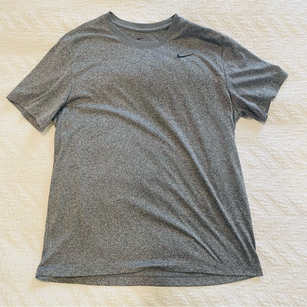 Nike Dri-FIT Gray T-Shirt Men’s XL